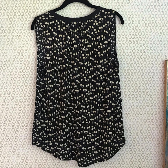 B&W Cherry Print Sleeveless Swing Blouse - Picture 2 of 3